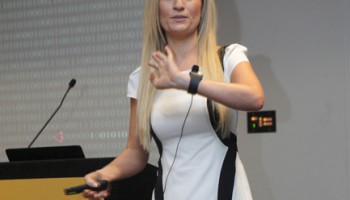AIEC1510-6-2105-2.jpg