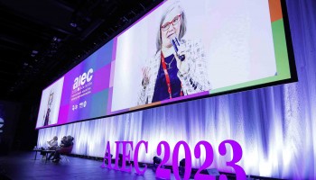 AIEC3234.jpg