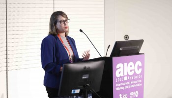 AIEC3202.jpg