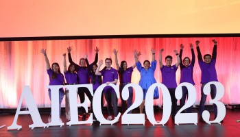 AIEC4758.JPG