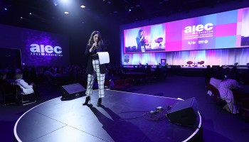 AIEC4356.JPG
