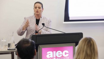 AIEC24-01561.jpg